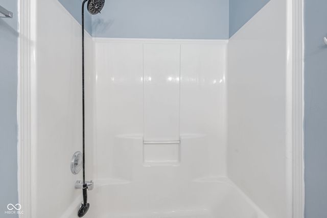 11698 Tylers Close, Fishers, IN 46037