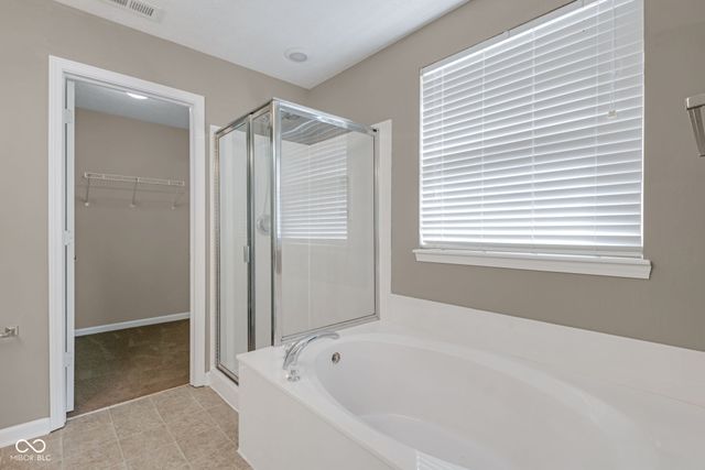 11698 Tylers Close, Fishers, IN 46037