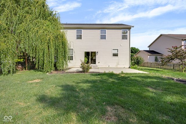 11698 Tylers Close, Fishers, IN 46037