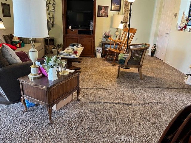 19645 Rolling Green Drive, Apple Valley, CA 92308