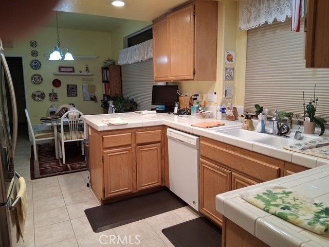 19645 Rolling Green Drive, Apple Valley, CA 92308