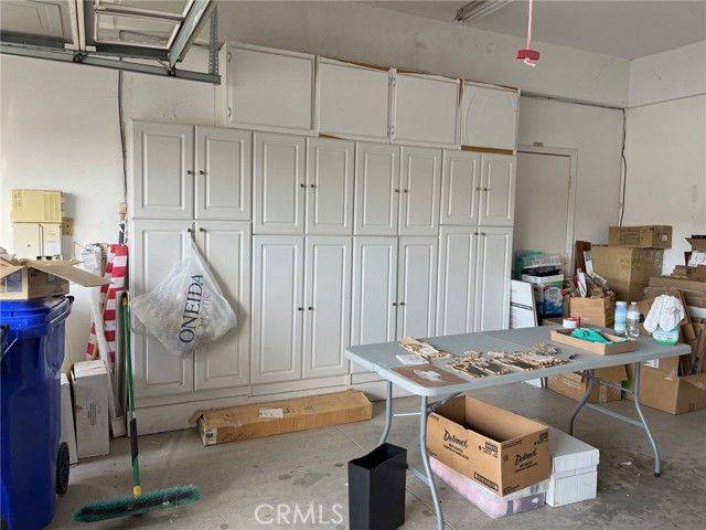 19645 Rolling Green Drive, Apple Valley, CA 92308