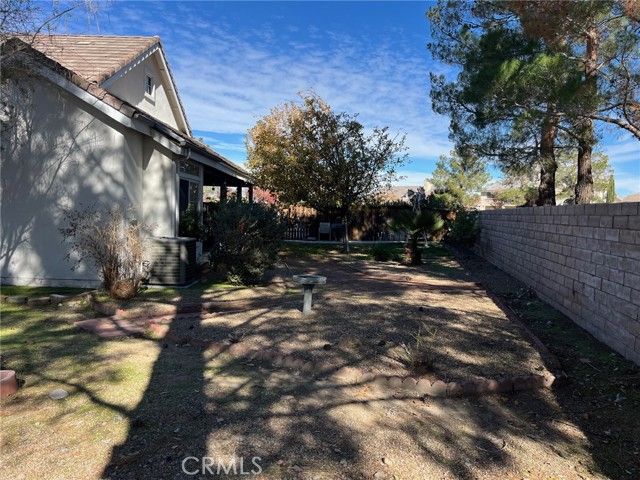 19645 Rolling Green Drive, Apple Valley, CA 92308