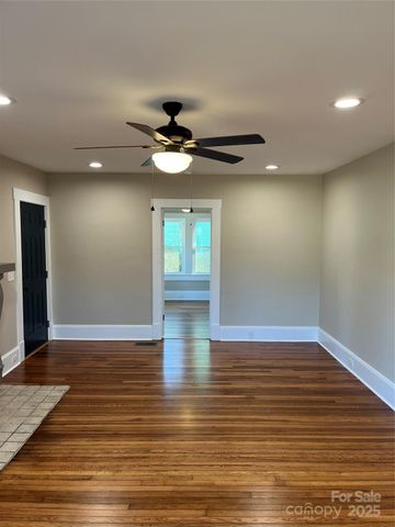 924 E Main Street, Albemarle, NC 28001