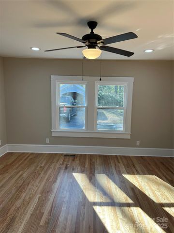 924 E Main Street, Albemarle, NC 28001