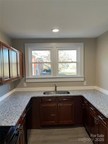 924 E Main Street, Albemarle, NC 28001