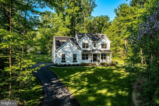 129 BOWWOOD DR, Lincoln University, PA 19352