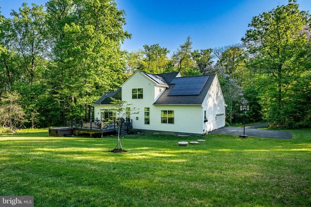 129 BOWWOOD DR, Lincoln University, PA 19352
