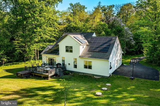 129 BOWWOOD DR, Lincoln University, PA 19352