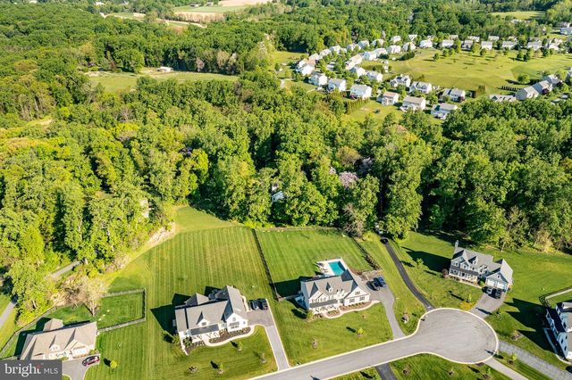 129 BOWWOOD DR, Lincoln University, PA 19352
