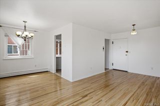 900 Midland Avenue 2D, Yonkers, NY 10704