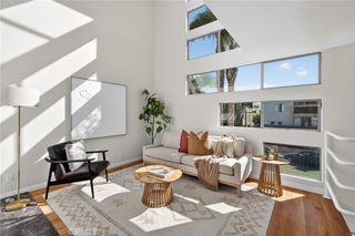 821 Bay St C5, Santa Monica, CA 90405