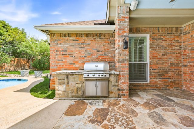 2217 Golden Arrow Drive, Flower Mound, TX 75028