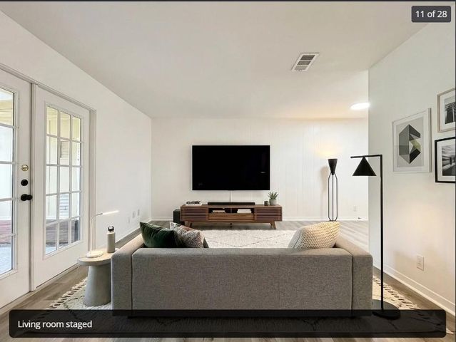 2306 Barton Village CIR 104, Austin, TX 78704