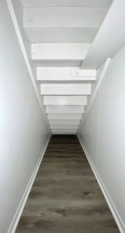 2306 Barton Village CIR 104, Austin, TX 78704