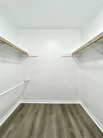 2306 Barton Village CIR 104, Austin, TX 78704