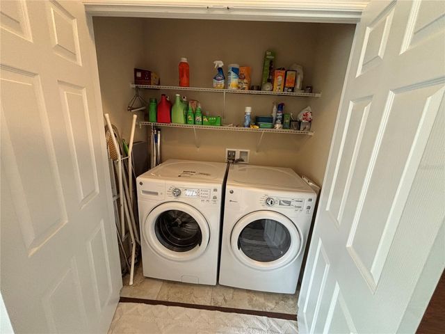 5264 78TH ST CIRCLE E 5264, Bradenton, FL 34203