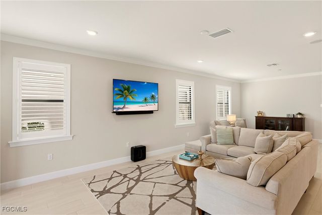 19648 Aqua View LN, Fort Myers, FL 33913