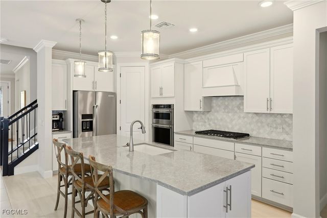 19648 Aqua View LN, Fort Myers, FL 33913