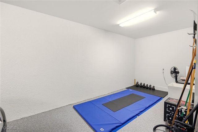 19648 Aqua View LN, Fort Myers, FL 33913