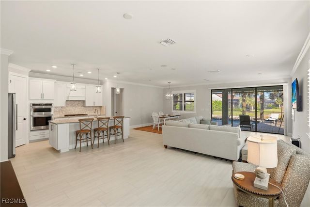 19648 Aqua View LN, Fort Myers, FL 33913