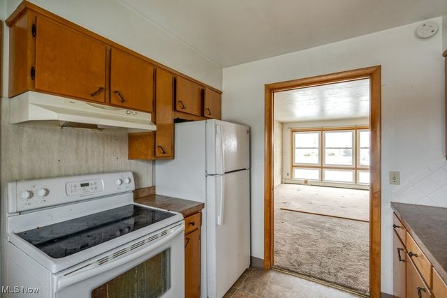 112 Greenwood Avenue, Rittman, OH 44270