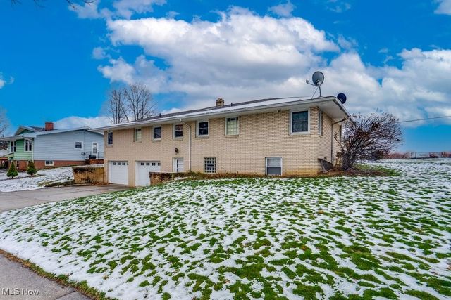 112 Greenwood Avenue, Rittman, OH 44270