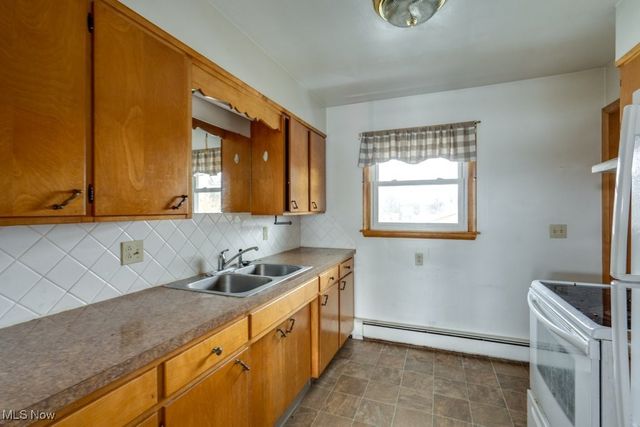 112 Greenwood Avenue, Rittman, OH 44270