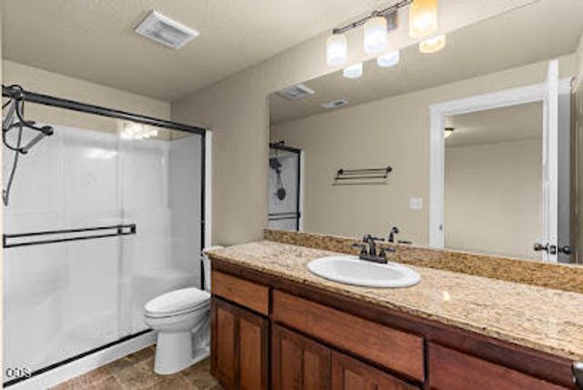 816 Nicholas Lee Drive, Medford, OR 97501