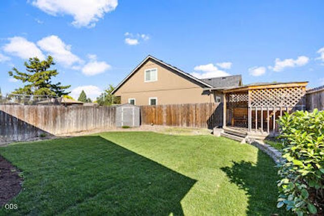 816 Nicholas Lee Drive, Medford, OR 97501