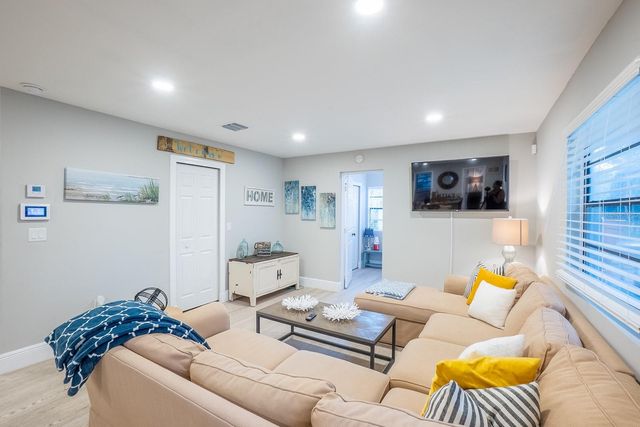 244 LEXINGTON DRIVE, Daytona Beach, FL 32114