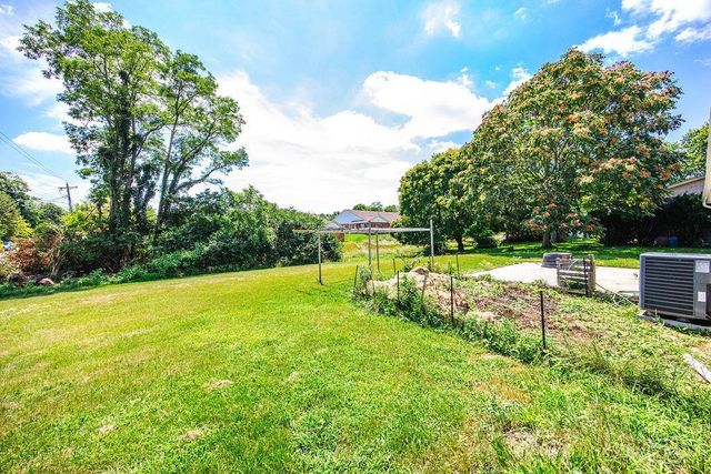 6200 Hester Road, Oxford, OH 45056