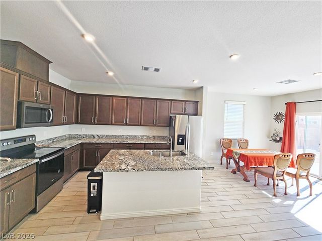 3529 East Malheur Avenue, Pahrump, NV 89061