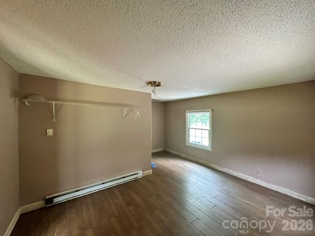 308 Maple Grove Church Road, Matthews, NC 28104