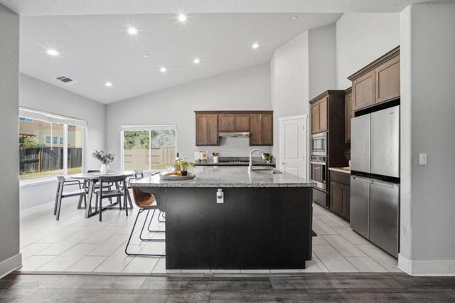 1258 Heavenly Circle, Stockton, CA 95209