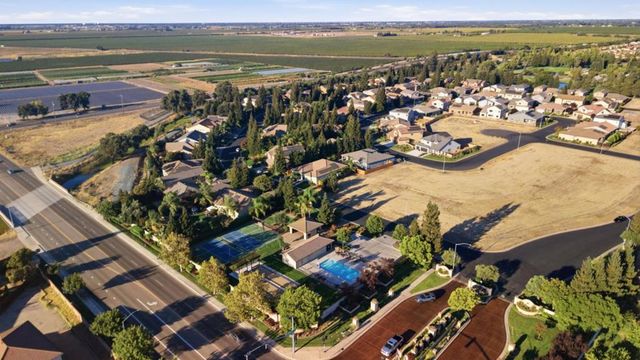 1258 Heavenly Circle, Stockton, CA 95209