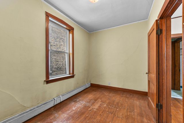 4225 S California Avenue, Chicago, IL 60632