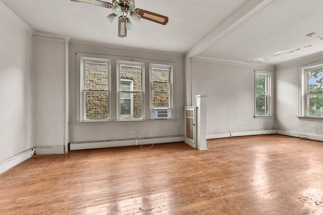 4225 S California Avenue, Chicago, IL 60632