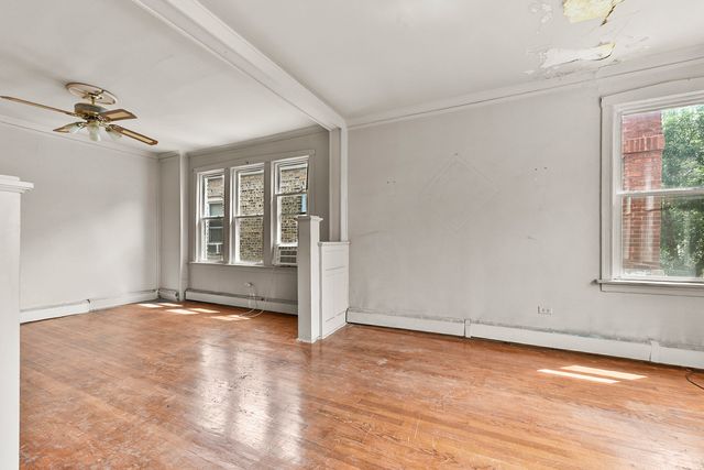 4225 S California Avenue, Chicago, IL 60632