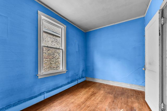 4225 S California Avenue, Chicago, IL 60632