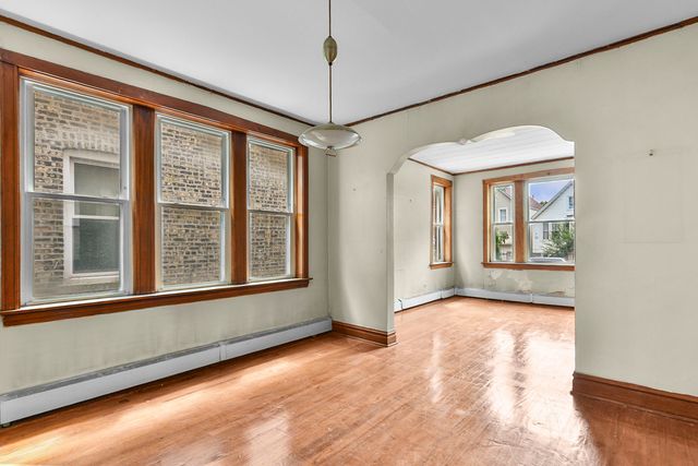 4225 S California Avenue, Chicago, IL 60632