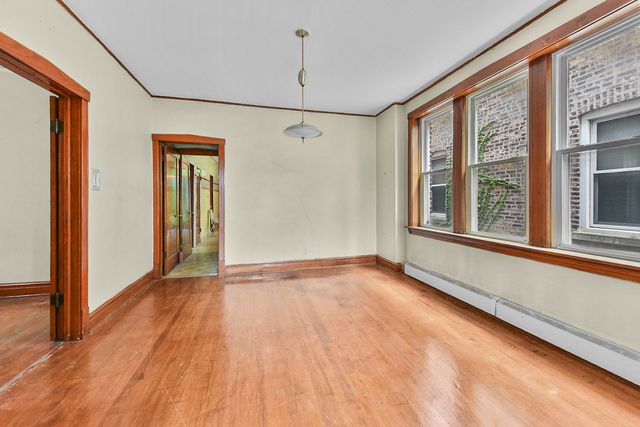 4225 S California Avenue, Chicago, IL 60632
