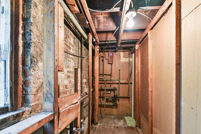 4225 S California Avenue, Chicago, IL 60632