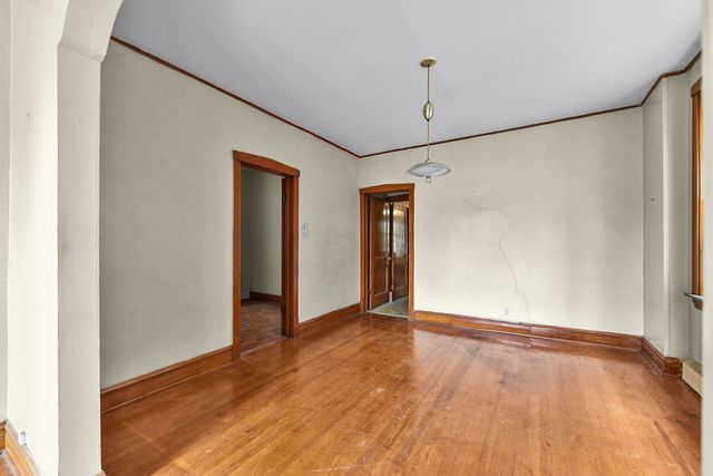 4225 S California Avenue, Chicago, IL 60632