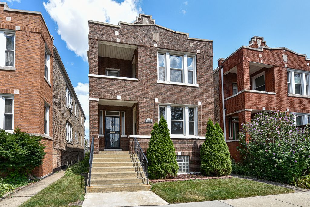 4225 S California Avenue, Chicago, IL 60632