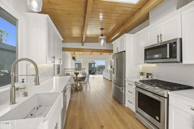 3416 Ocean Drive, Oxnard, CA 93035