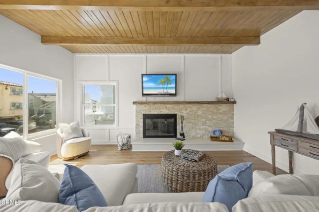 3416 Ocean Drive, Oxnard, CA 93035
