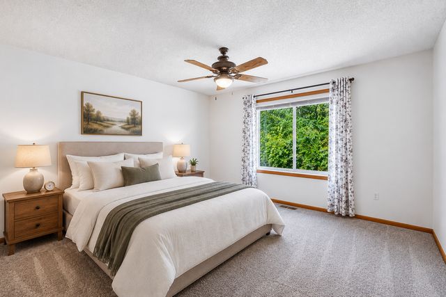 18716 Kalmar Court, Lakeville, MN 55044