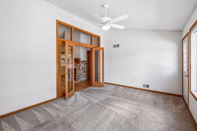 18716 Kalmar Court, Lakeville, MN 55044