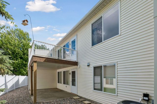 18716 Kalmar Court, Lakeville, MN 55044